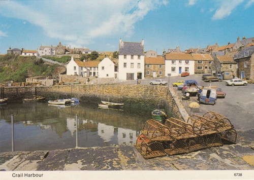 Postcard crail harbour - crail,
