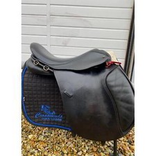 17.5 Manor Gp Saddle Black Extra Wide