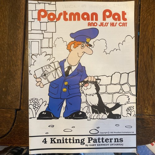 Kids adults postman pat - 4,