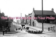 DU 1048 - Front Street