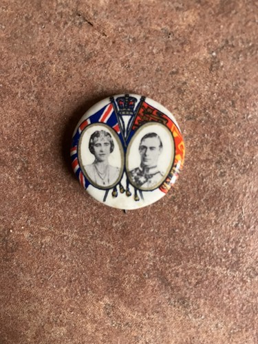 Vintage tin button badge - tin,