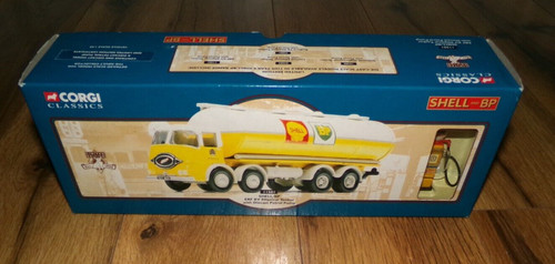 Corgi scale diecast 11501 - scale,