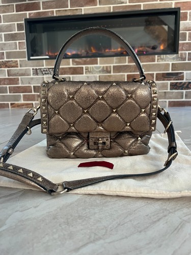 100 genuine valentino - genuine,