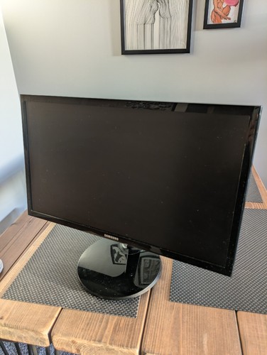 Samsung s22f350fhu fhd - 22",