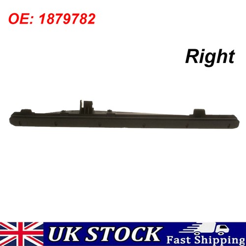 Right front door edge - front,