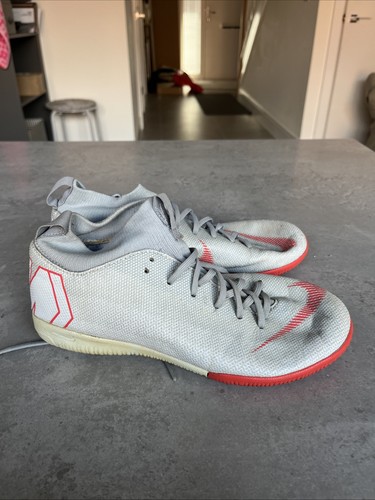 Nike grey superflyx academy - nike,