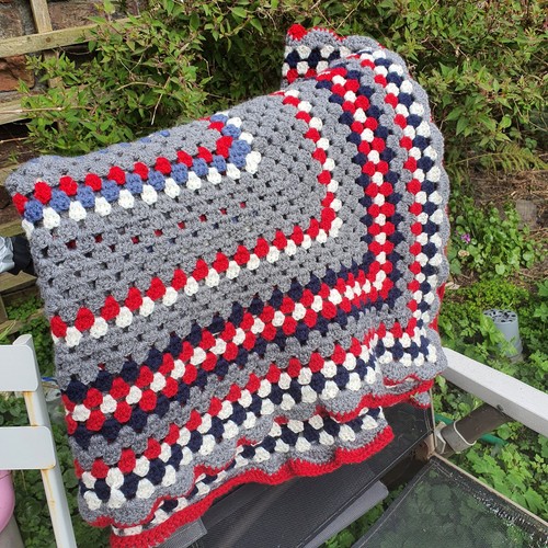 Handmade seashell woollen - seashell,
