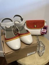 JOE BROWN SHOES, CREAM