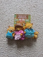 Li'l Woodzeez Fox Family And Book