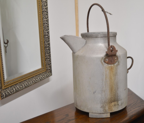 Vintage galvanised pouring - vintage,