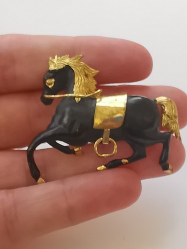 Vintage horse brooch r99s - horse,
