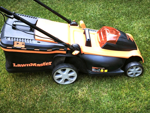 Lawnmaster 41cm cordless - lawnmaster,