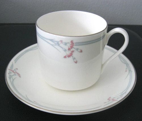 Royal doulton bone china - doulton,