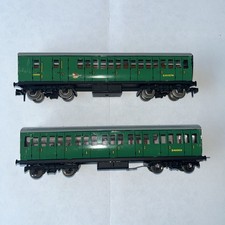 Hornby Dublo Tin Plate Coaches. Southern S43374 & S41060