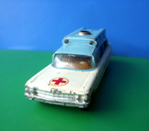 Corgi toys superior ambulance - corgi,