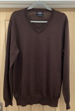 FARHI Mens 100% Merino V-Neck