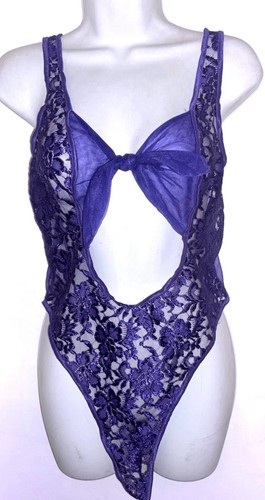 Vtg frederick hollywood - frederick's,