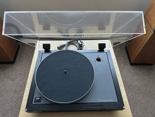 Linn Axis Turntable with Power