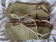 Havaianas Gold Very Worn