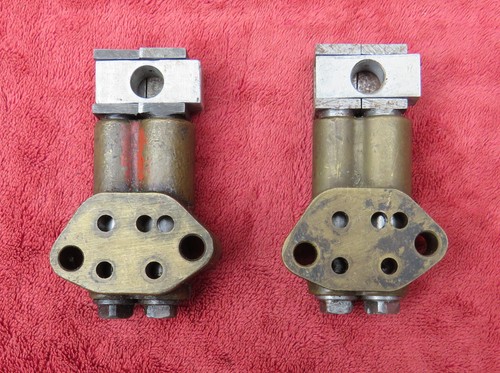 Triumph unit oil pumps - , ***