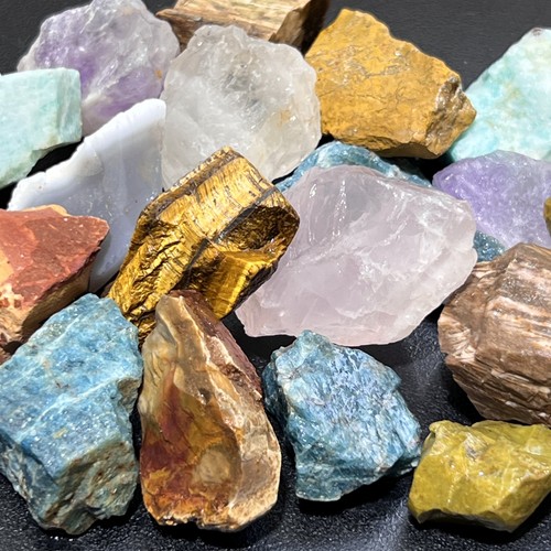 Assorted rough stone - rough, crystal
