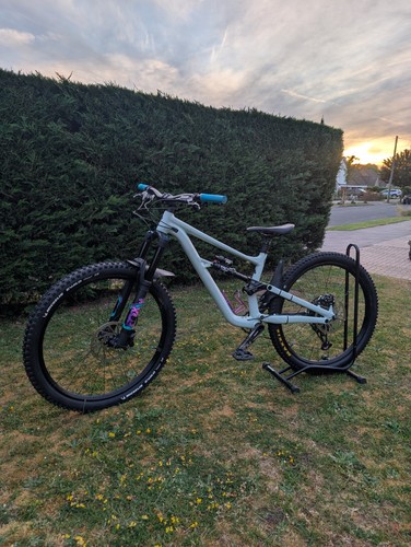 Specialized status 160 bonus - specialized,
