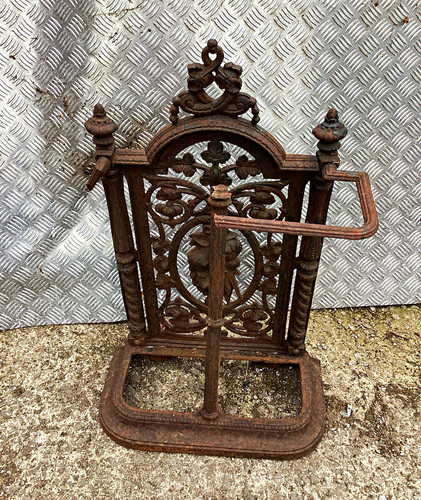 Cast iron antique decorative - iron,