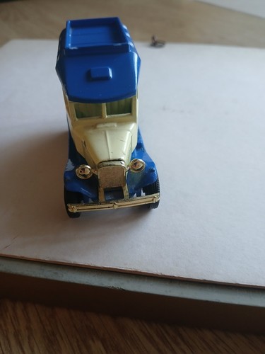 Oxford diecast ford players - diecast,
