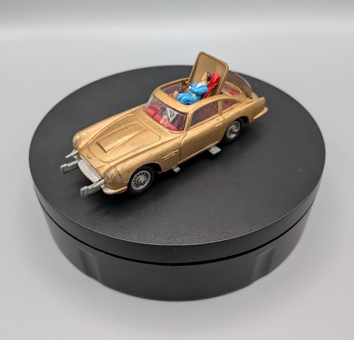 Corgi 261 james bond aston - 261,