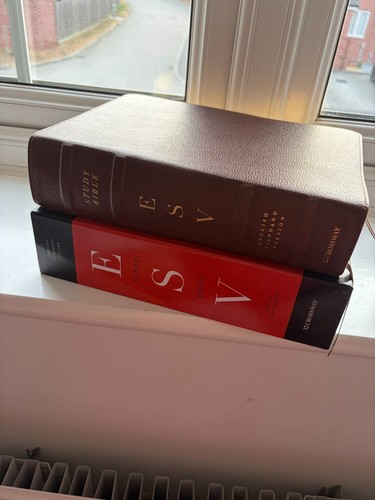 Esv study bible cowhide dark - esv,
