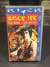 Bruce lee the man - lee,