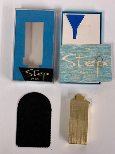 Vintage step paris - paris, perfume