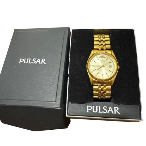 Pulsar seiko v744 - by,