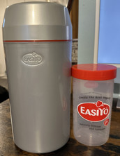 Easiyo yogurt maker with insert and 1 x kg storage jar