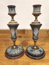 A Stunning Pair of Doulton
