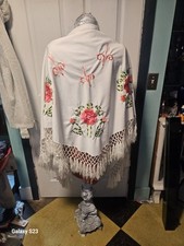 Vintage Artesania Manton De