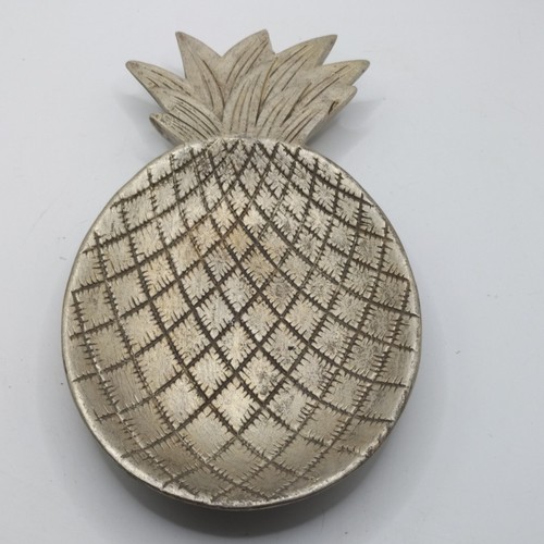Pineapple shaped dish - shaped,