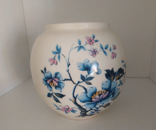James sadler ginger jar vase - ginger, /