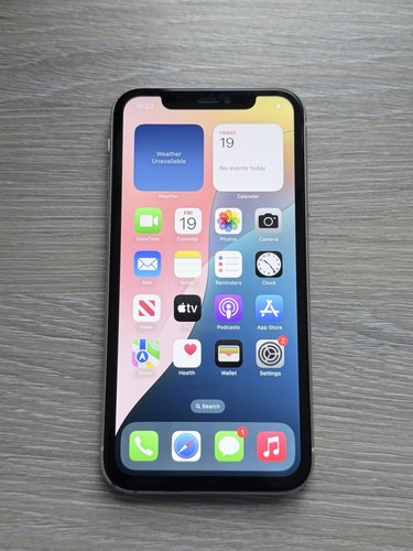 Iphone unlocked - 11,