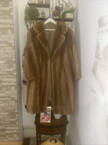 Mink fur coat brown - mink,