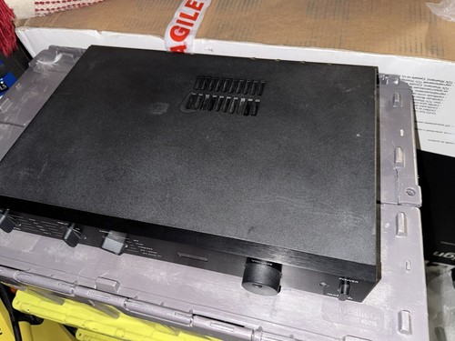 Audiolab 8000s integrated - audiolab,
