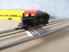 N GAUGE ( or 009)  Rolling