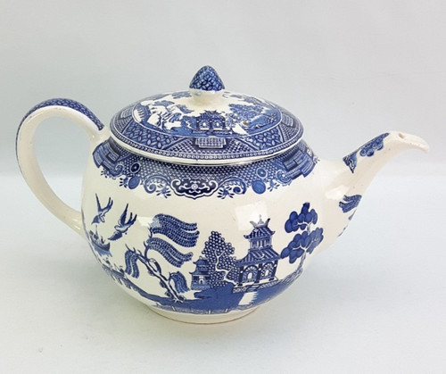 Johnson brothers teapot - teapot,