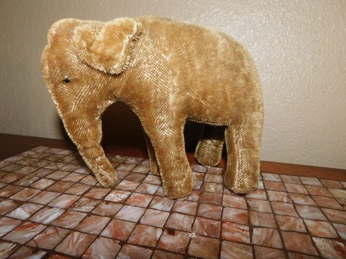 Vtg elephant wheels pull - elephant,