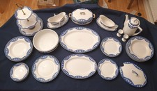 28 pieces Art Nouveau Dining
