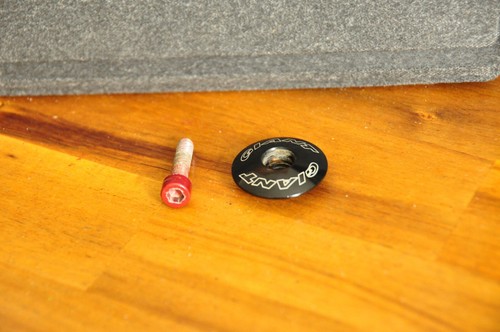 Giant stem cap - &, 35mm