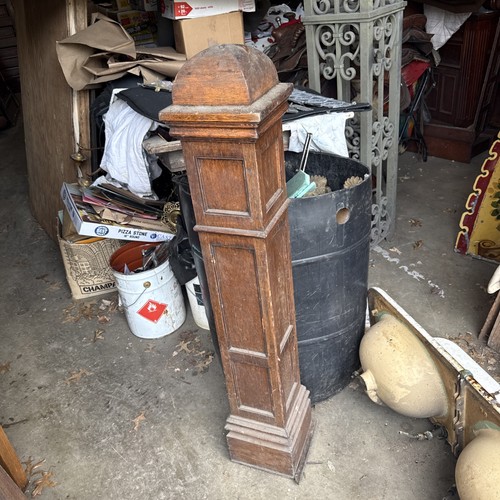 Bova antique oak newell - antique,