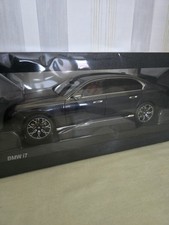 NEW MINICHAMPS BMW i7 OXIDE
