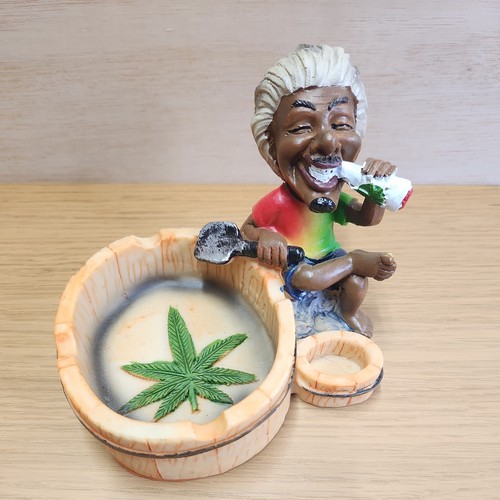 Rasta man jamaican ashtray - rasta,