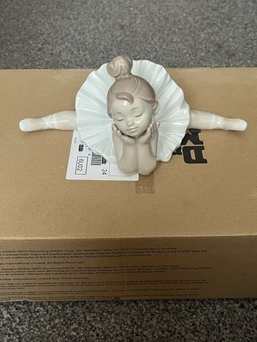 Nao handmade porcelain - handmade,